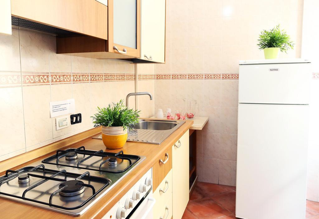 רומא Tridomus Apartment - Mecenate 77 חדר תמונה
